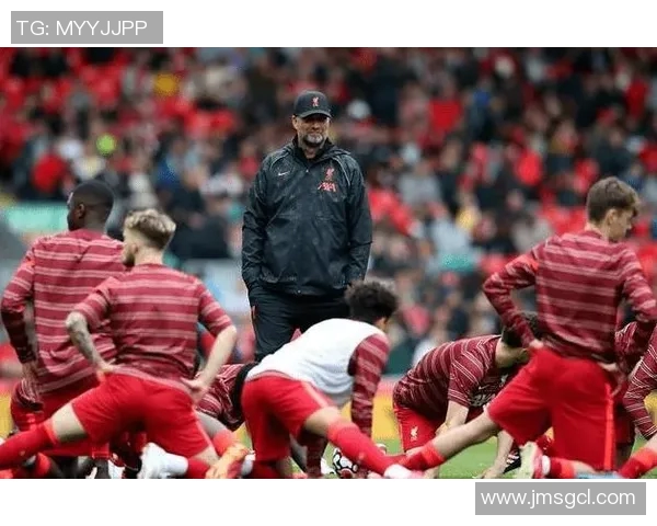 利物浦与皇马激战正酣文字直播全程回顾与精彩瞬间分析